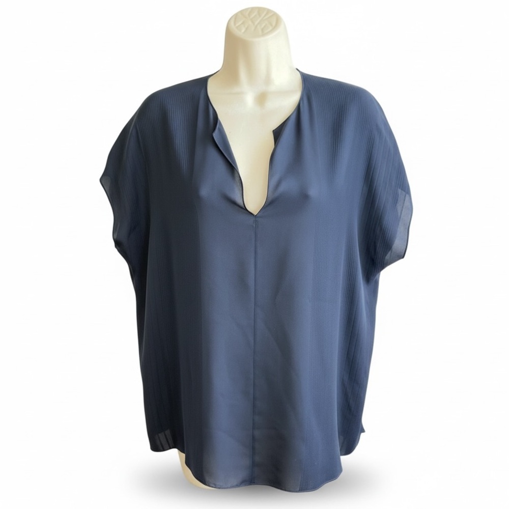 Vince Silk Blouse XS Blue Split Neck  Subtle Pleated Textured Relaxed Top